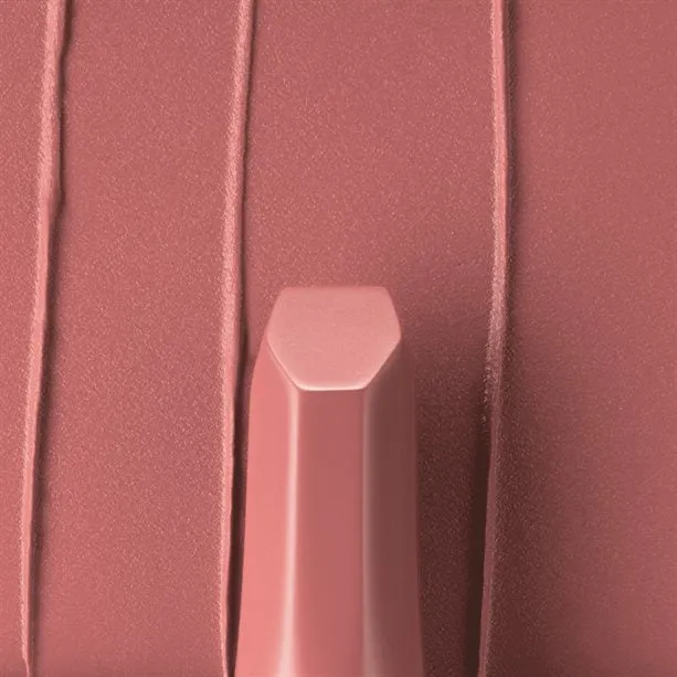 Avon Matte Legend Lipstick