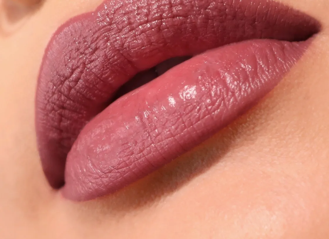 GODDESS LIPSTICK (8 SHADES)