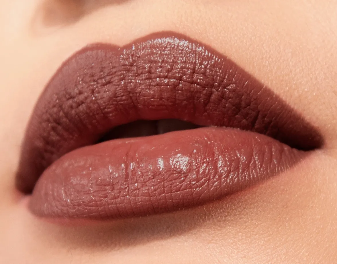 GODDESS LIPSTICK (8 SHADES)
