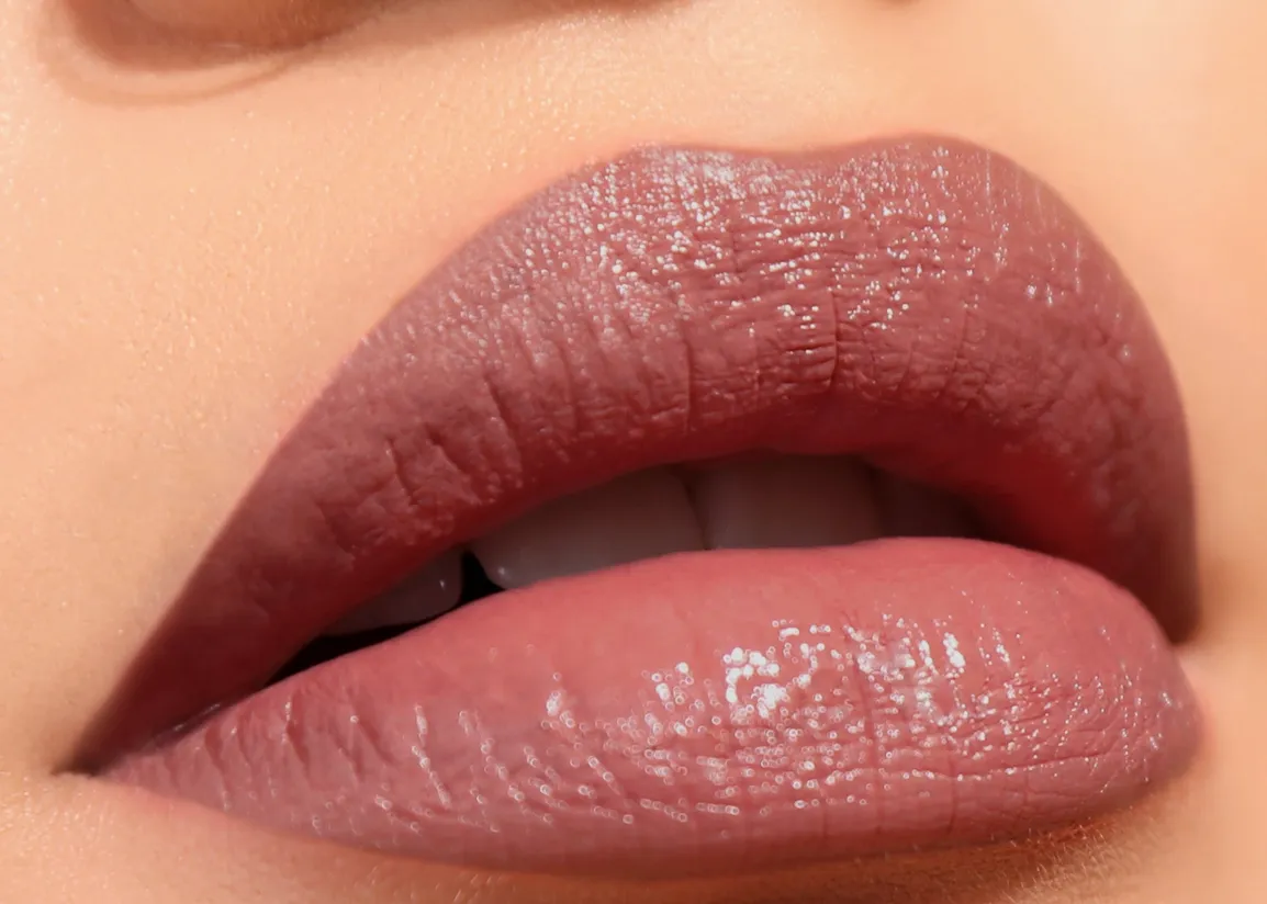 GODDESS LIPSTICK (8 SHADES)