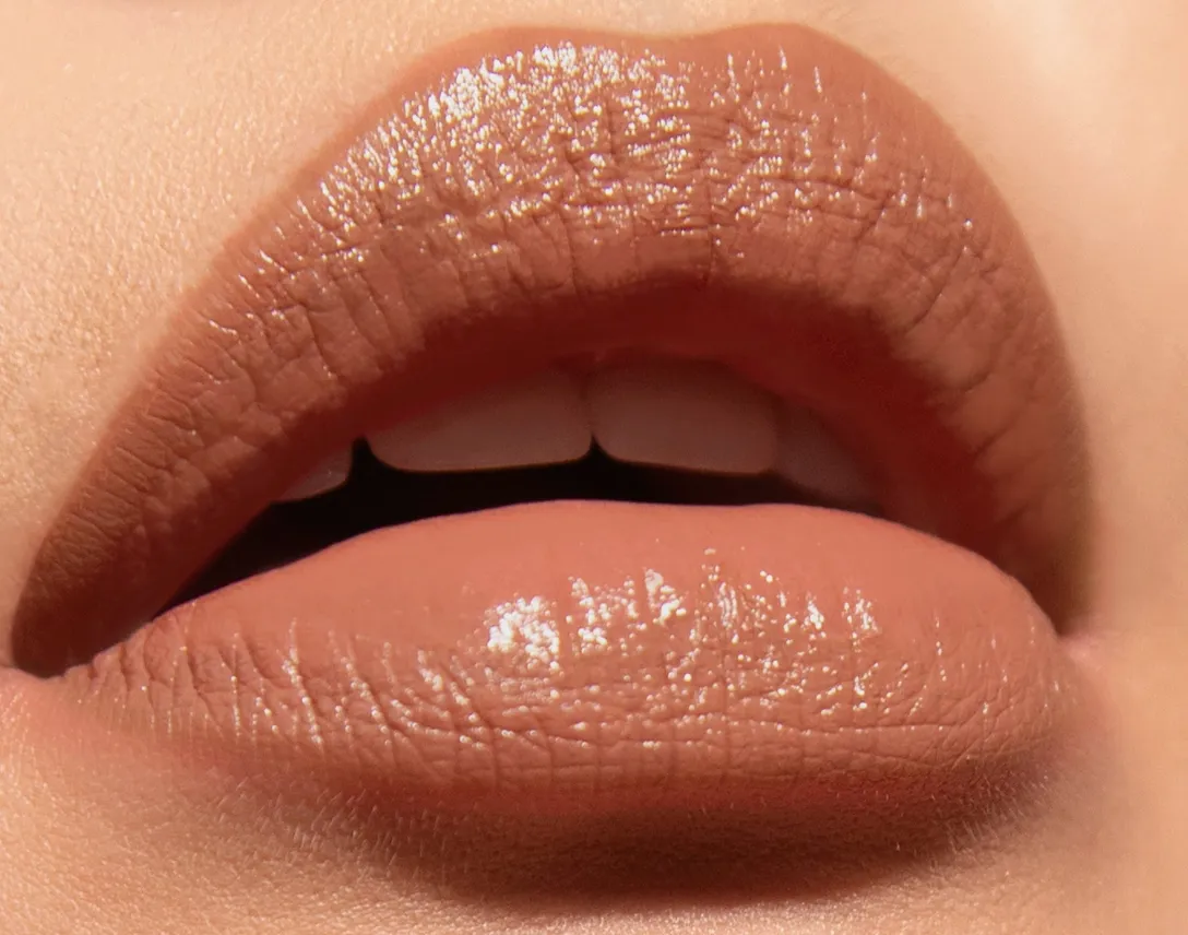 GODDESS LIPSTICK (8 SHADES)