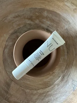 *Preorder* Nu Colour Peptide Pout