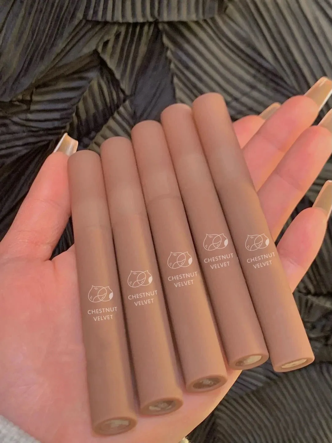 Toleet Chestnut Mud Soft Velvet Lipstick